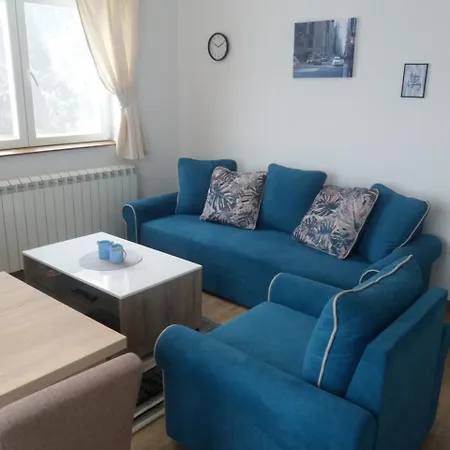 Apartman Jana Do Kraljevih Cardaka *